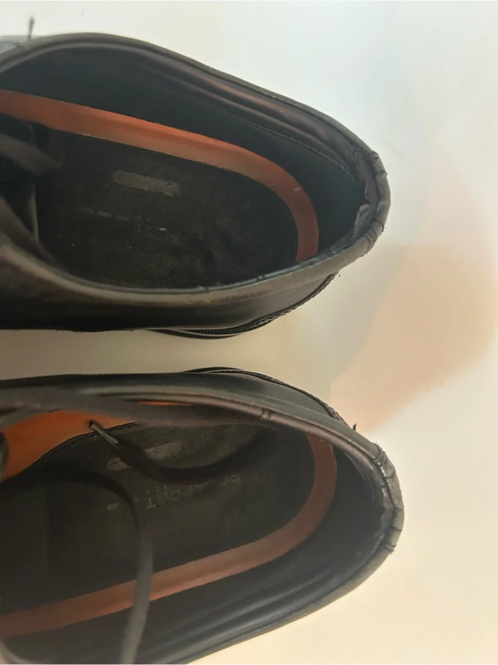 Rockport Men's Black Leather Cap-Toe Oxfords